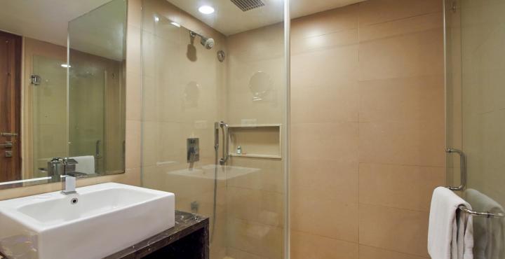 Paradigm Sarovar Portico Kakinada Exterior photo